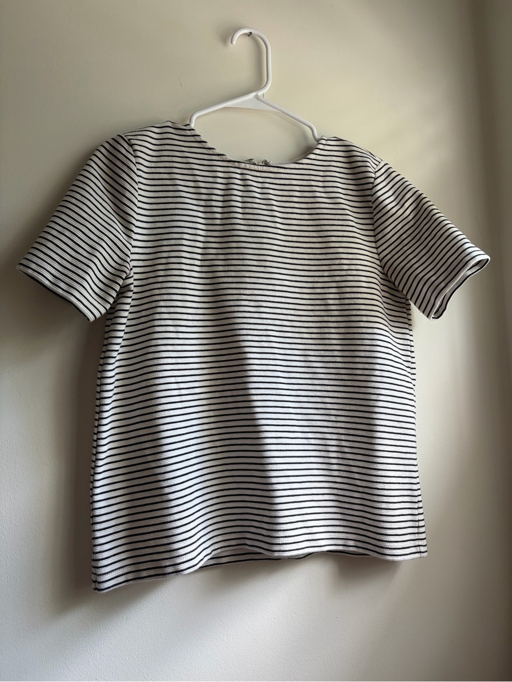 LOFT Petite Small Striped Short Sleeve Top Black White Textured Fall Minimalist
